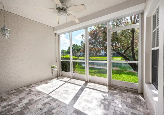 2420  Old Groves  RD, Naples, FL 34109