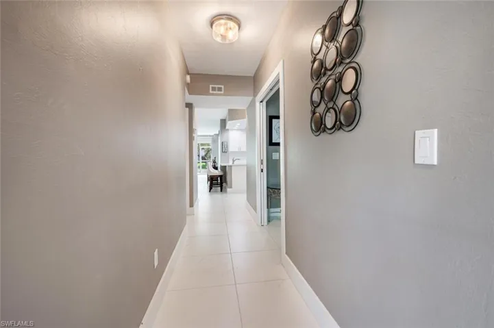 2420  Old Groves  RD, Naples, FL 34109