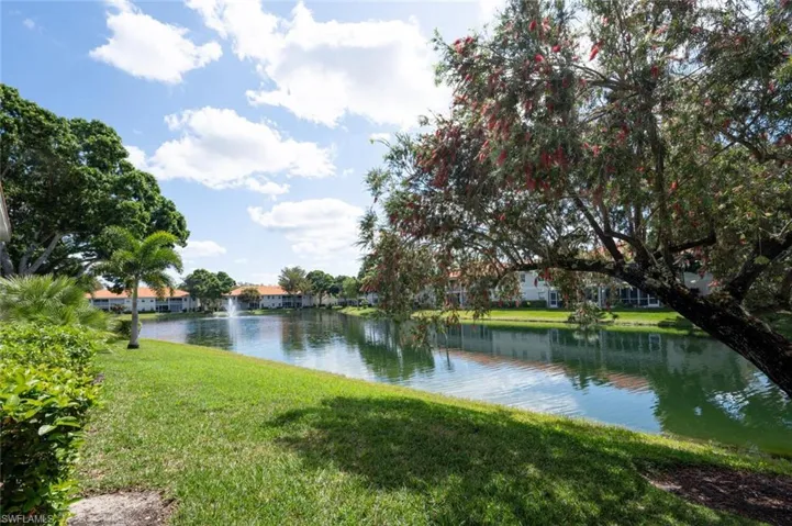 2420  Old Groves  RD, Naples, FL 34109