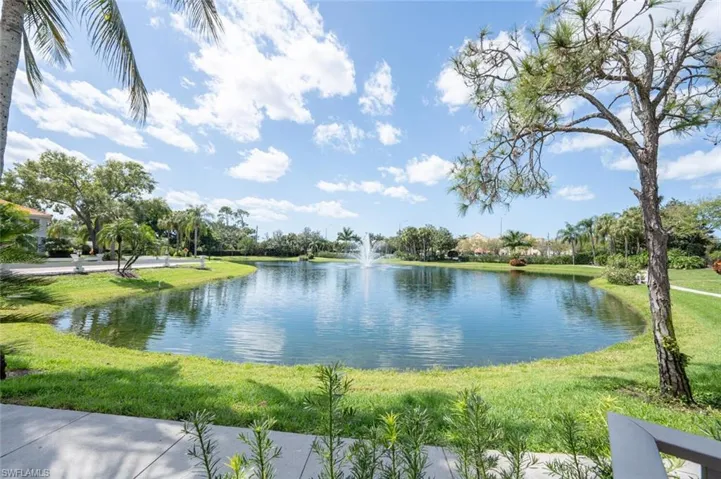 2420  Old Groves  RD, Naples, FL 34109