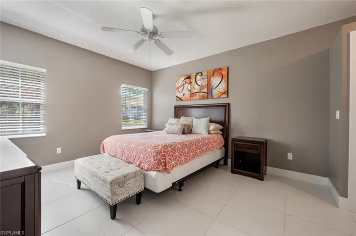 2420  Old Groves  RD, Naples, FL 34109