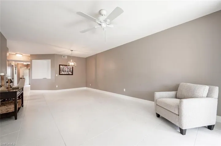 2420  Old Groves  RD, Naples, FL 34109