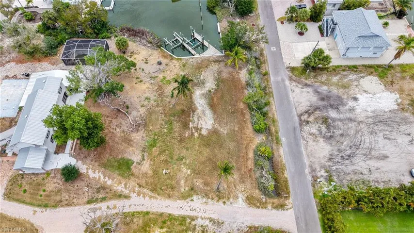 175 Bahia Via, Fort Myers Beach, Florida 33931