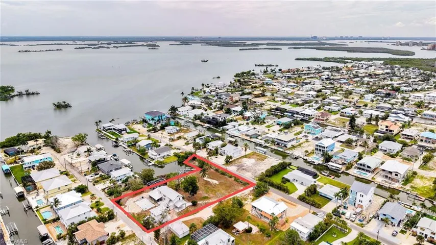 175 Bahia Via, Fort Myers Beach, Florida 33931