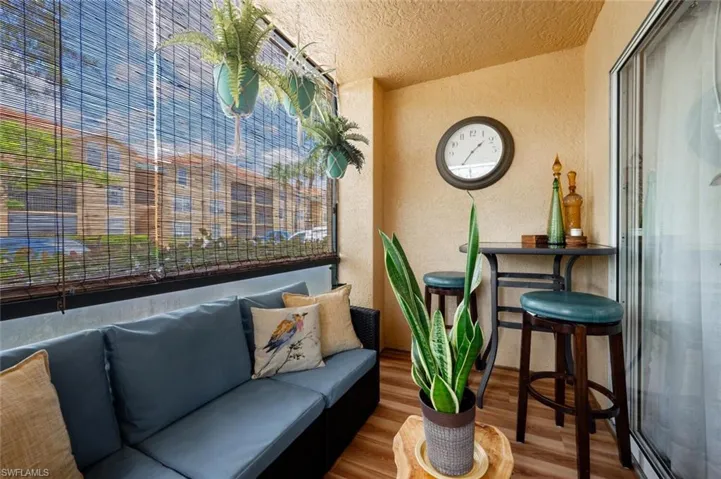 Balcony with an outdoor living space