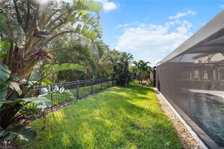 FENCED YARD