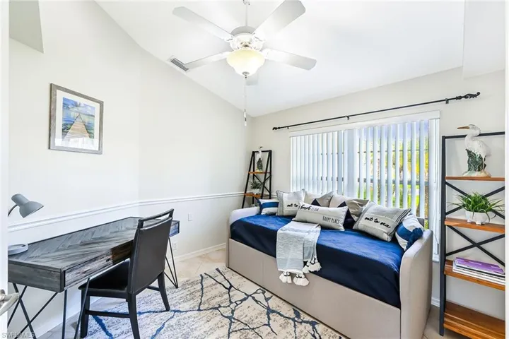 589 Lambton Ln, Naples, Florida 34104