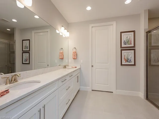 Owner's EnSuite Bath
