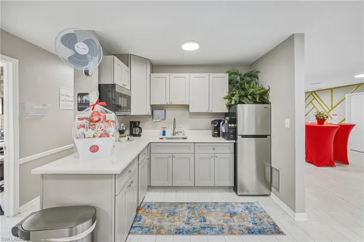 2080 Collier Ave, Fort Myers, Florida 33901