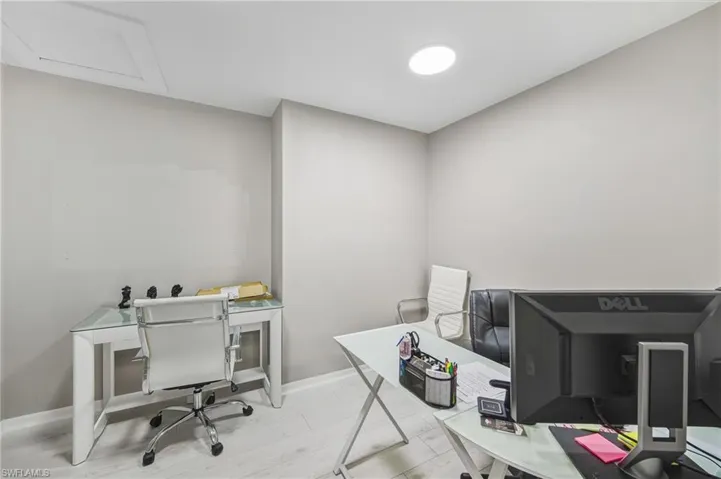 2080 Collier Ave, Fort Myers, Florida 33901