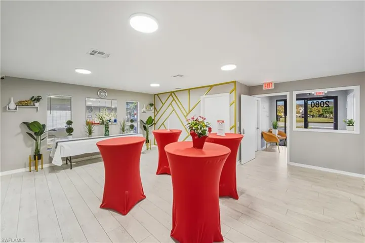 2080 Collier Ave, Fort Myers, Florida 33901