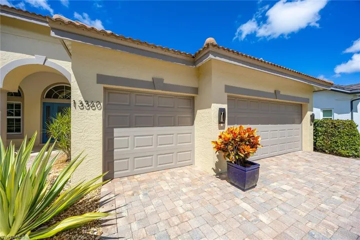 13360 Bridgeford Ave, Bonita Springs, Florida 34135