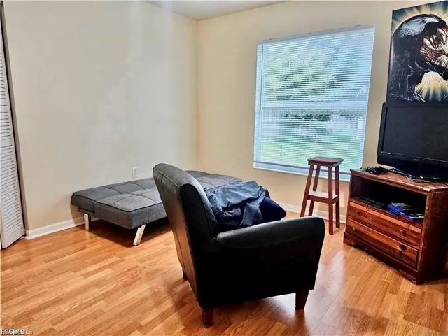 124 SE 31st  ST, Cape Coral, FL 33904