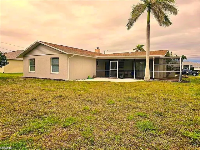 124 SE 31st  ST, Cape Coral, FL 33904