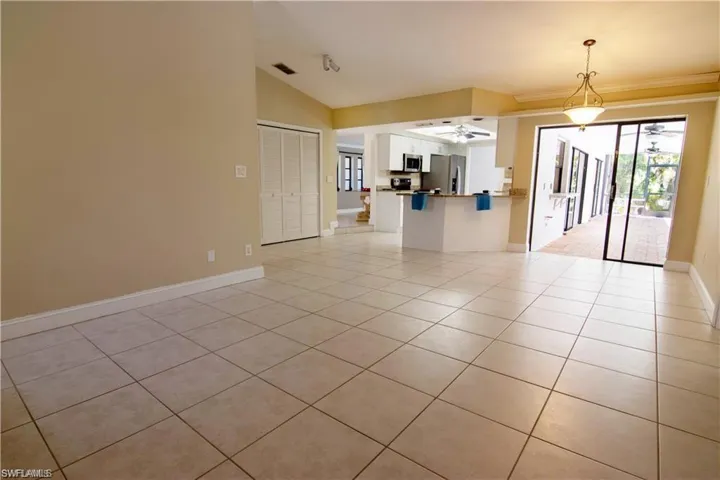 6113 Deer Run, Fort Myers, Florida 33908