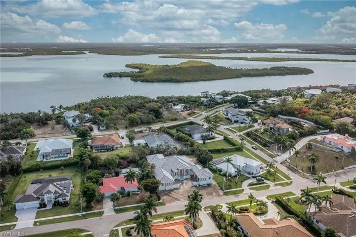 841 Scott Dr, Marco Island Fl 34145