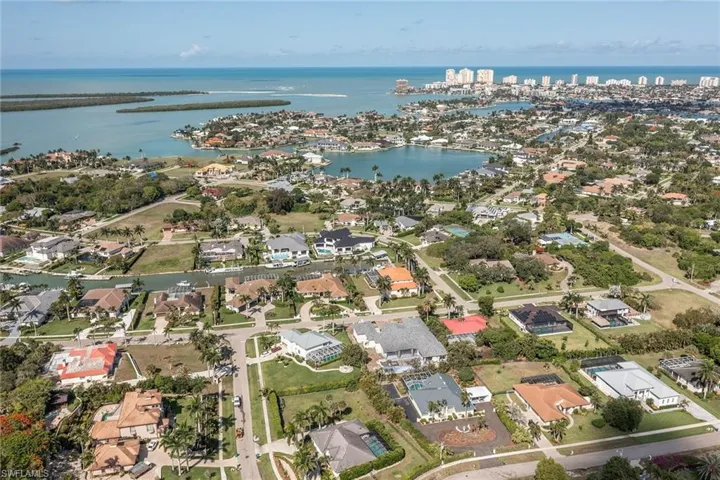 841 Scott Dr, Marco Island Fl 34145