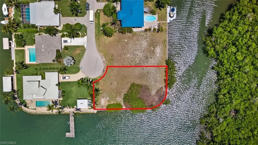 429 San Juan Ave, Naples, Florida 34113