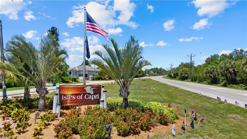 429 San Juan Ave, Naples, Florida 34113