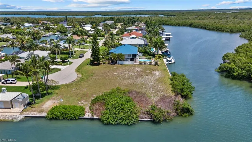 429 San Juan Ave, Naples, Florida 34113