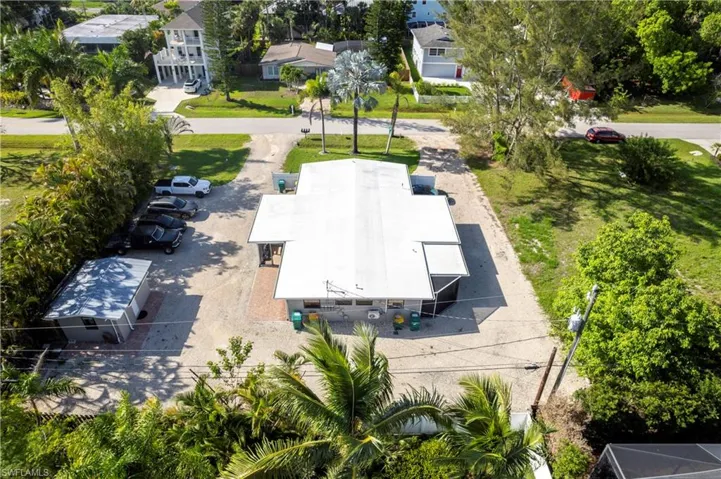 Quad plex on double lot