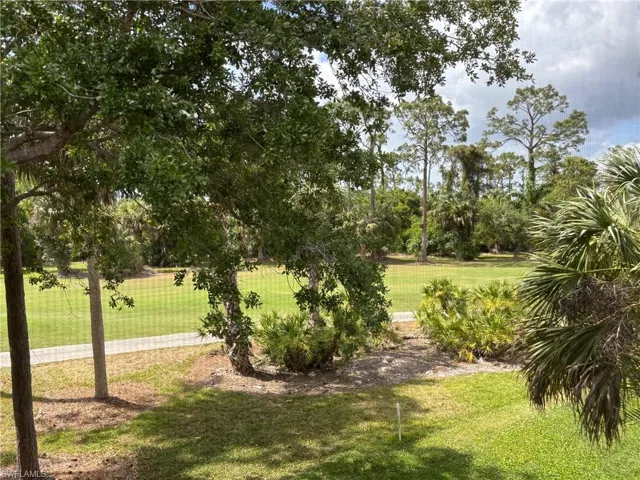8125  Celeste  DR, Naples, FL 34113