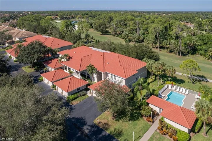 8125  Celeste  DR, Naples, FL 34113