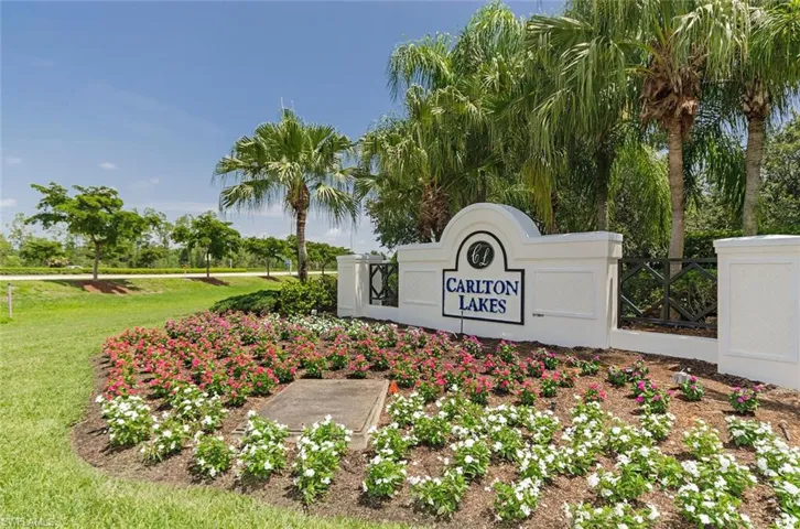 6086  Highwood Park  LN, Naples, FL 34110