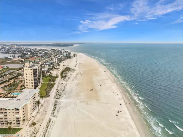 7500 Estero Blvd 302, Fort Myers Beach, Florida 33931