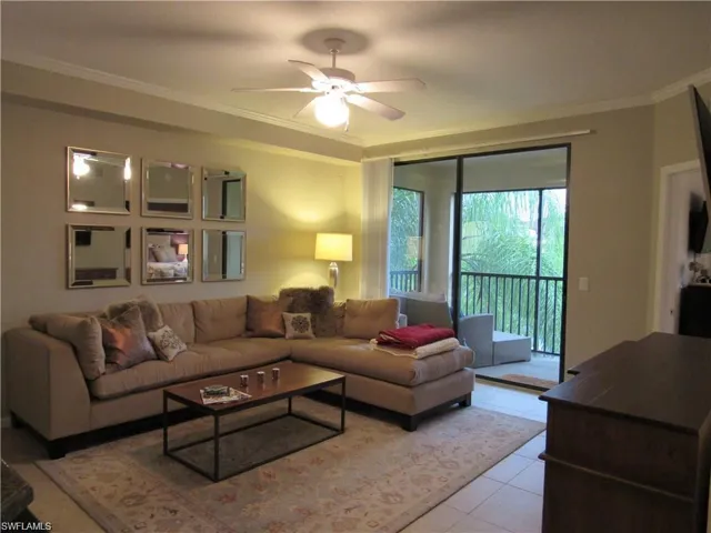 12936 Violino Ln 206, Naples, Florida 34105