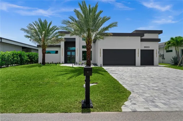 2833 Sw 17th Pl, Cape Coral, Florida 33914