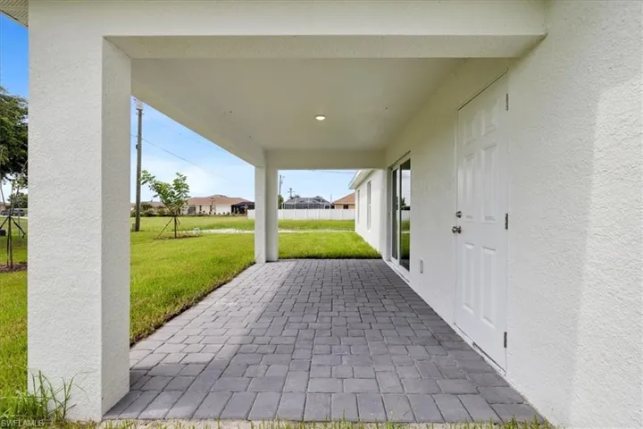 1152 Nw 1st Pl, Cape Coral Fl 33993