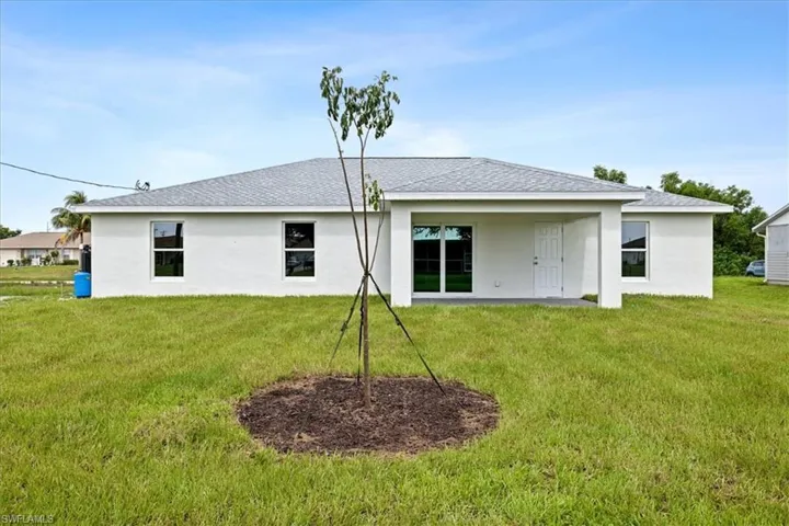 1152 Nw 1st Pl, Cape Coral Fl 33993