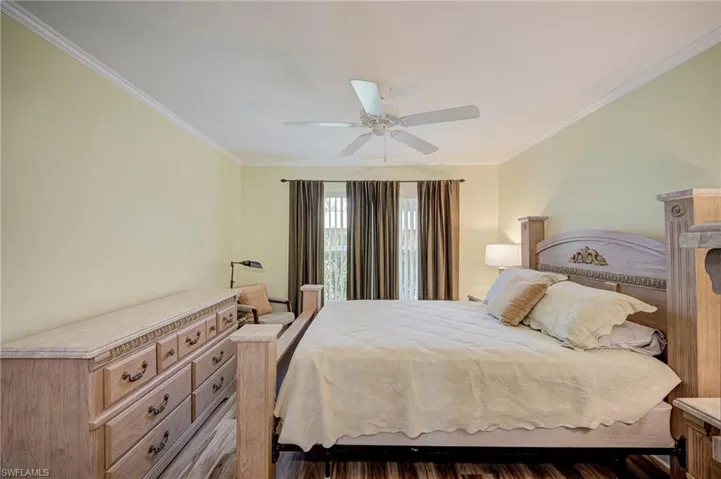 4629 Se 5th Pl 15, Cape Coral, Florida 33904