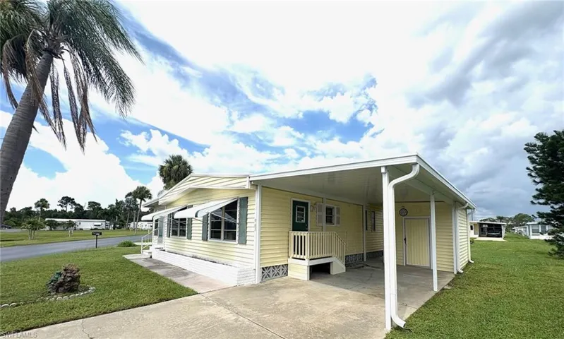 Owning a Share lowers the already low monthly HOA fee from $180 to $75, gives you voting rights as a Shareholder, AND you can sell the Share at will!