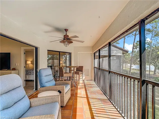 1808  Kings Lake  BLVD, Naples, FL 34112