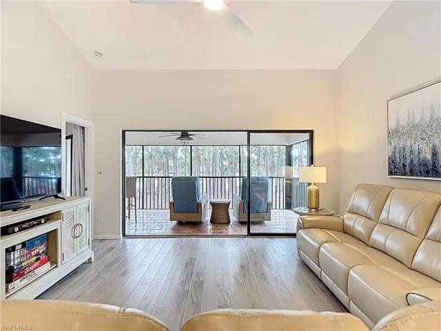 1808  Kings Lake  BLVD, Naples, FL 34112