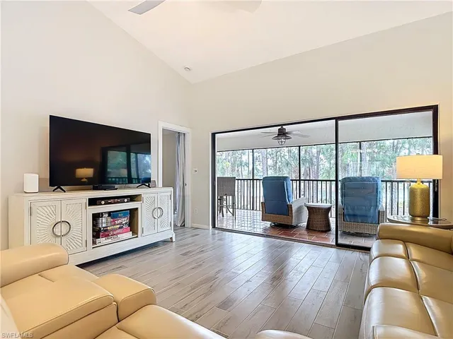 1808  Kings Lake  BLVD, Naples, FL 34112