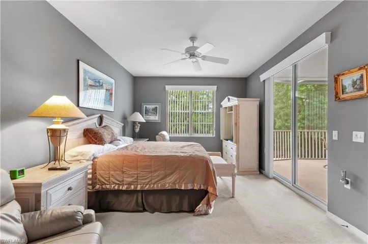 4853 Hampshire Ct 105, Naples, Florida 34112