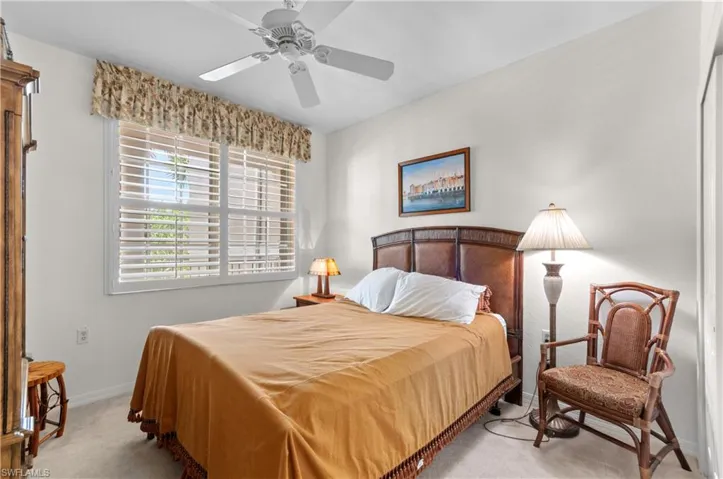 4853 Hampshire Ct 105, Naples, Florida 34112