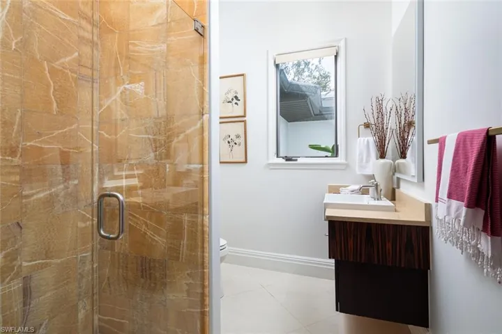 Downstairs guest bathroom