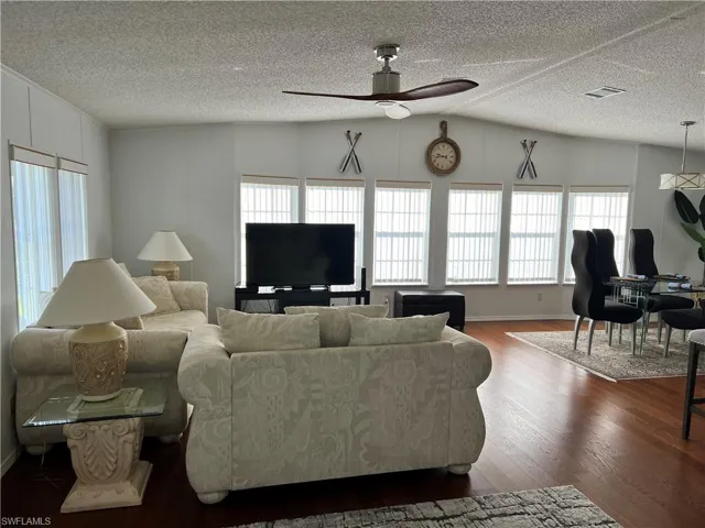 10050 Parkwood Dr, Fort Myers Fl 33905