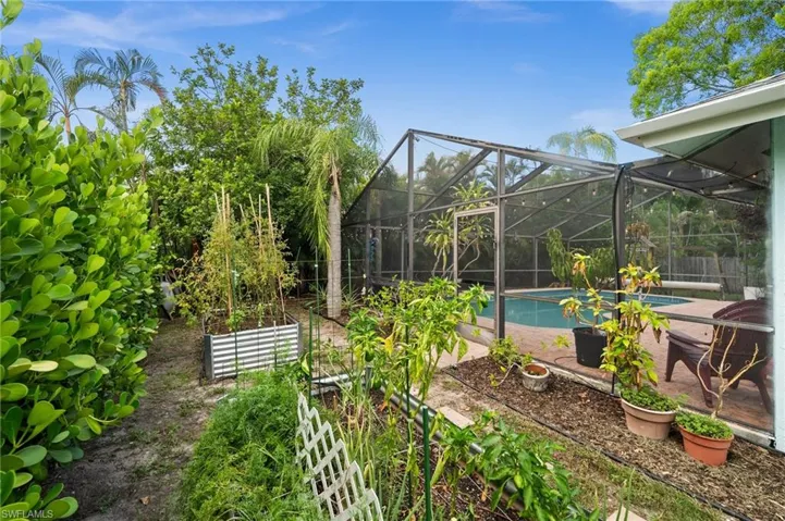 770  Wilson  AVE, Fort Myers, FL 33919