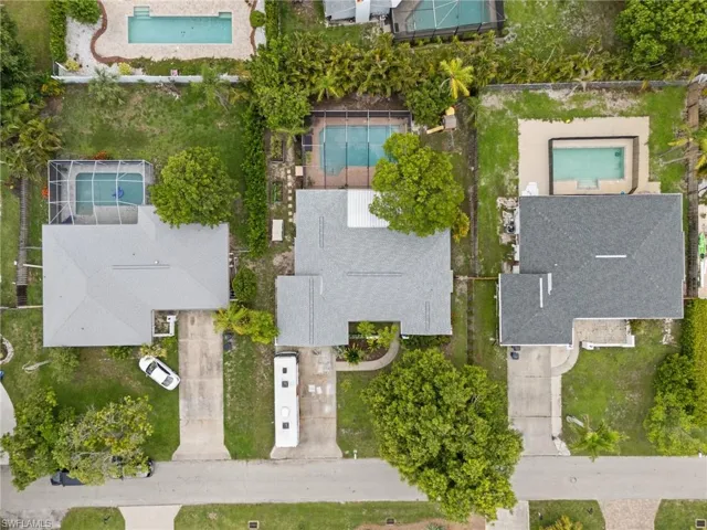770  Wilson  AVE, Fort Myers, FL 33919