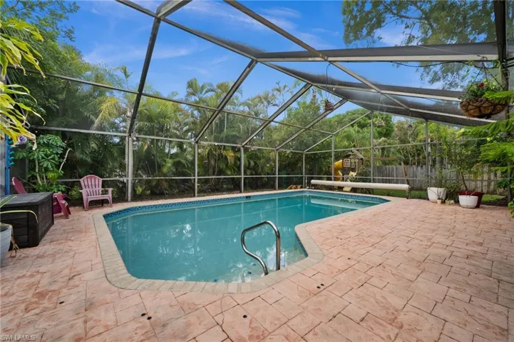 770  Wilson  AVE, Fort Myers, FL 33919