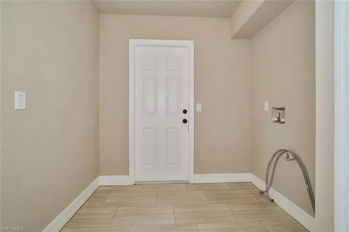 235 Sw 12th St, Cape Coral, Florida 33991