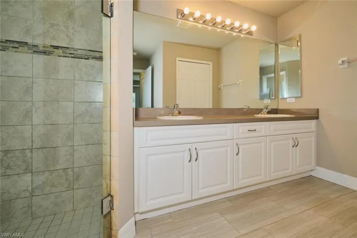 235 Sw 12th St, Cape Coral, Florida 33991