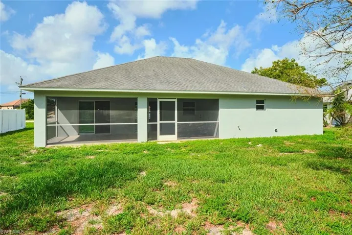 235 Sw 12th St, Cape Coral, Florida 33991