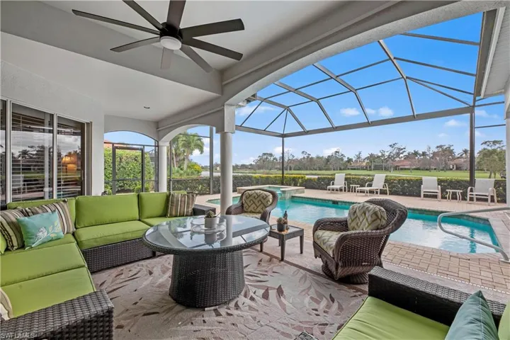Spacious covered lanai