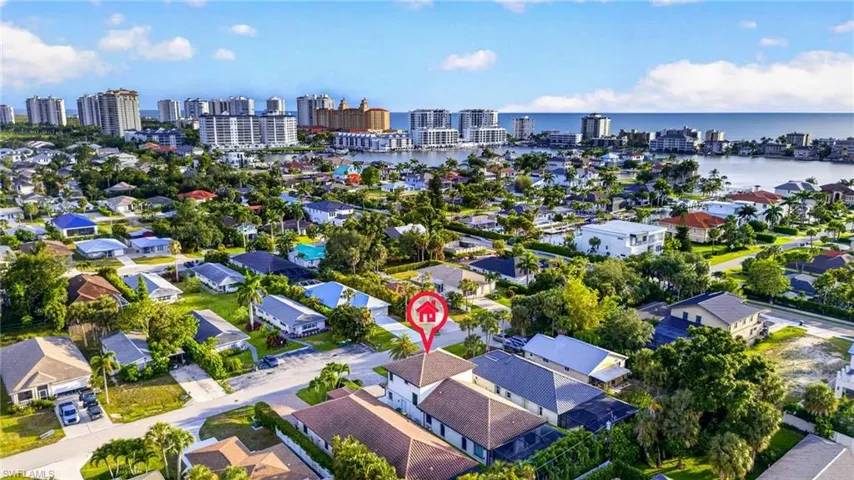 519  97th N AVE, Naples, FL 34108